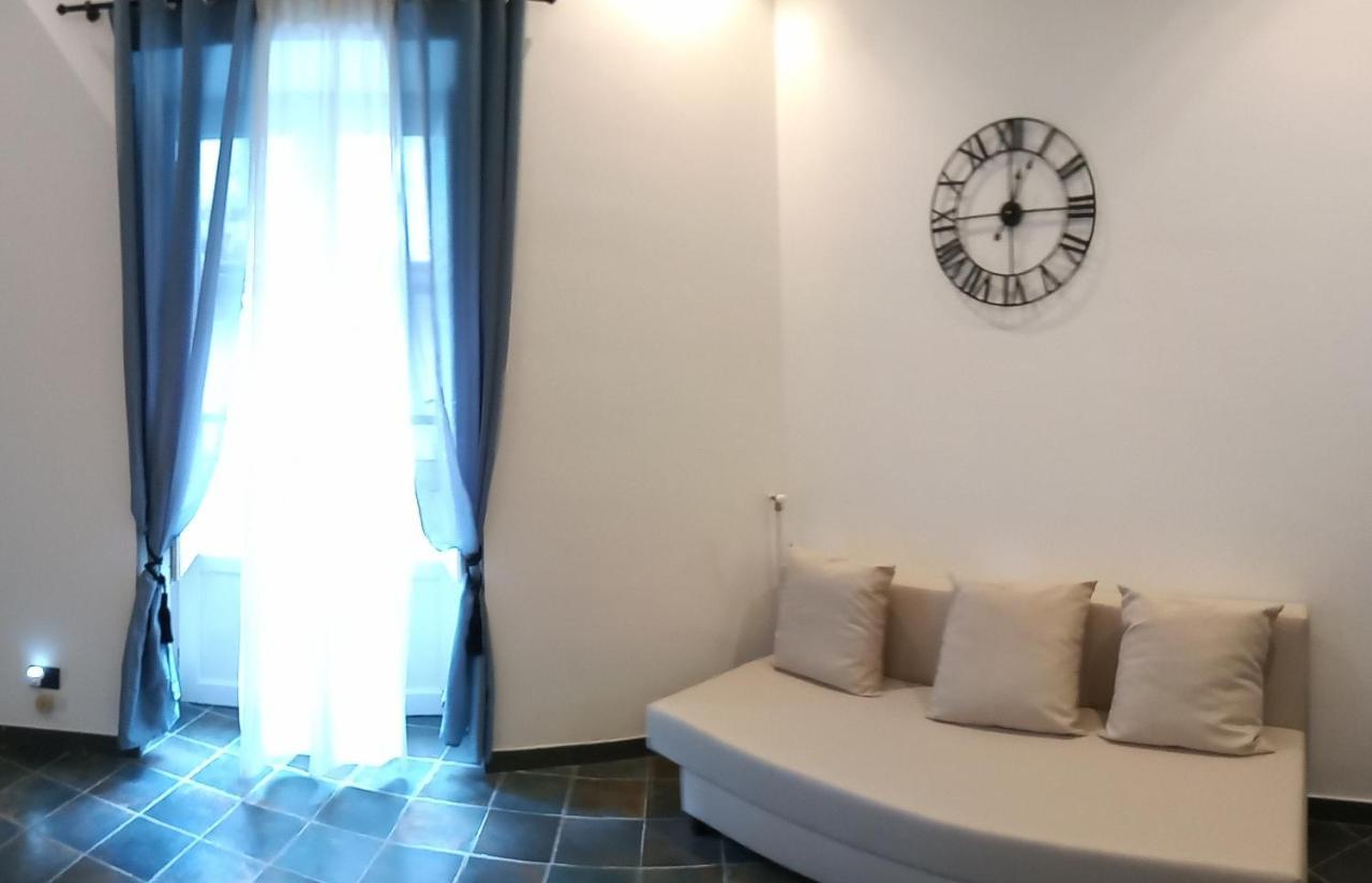 Apartamento Locazione Breve In Pieno Centro "Blue House" Palermo Exterior foto
