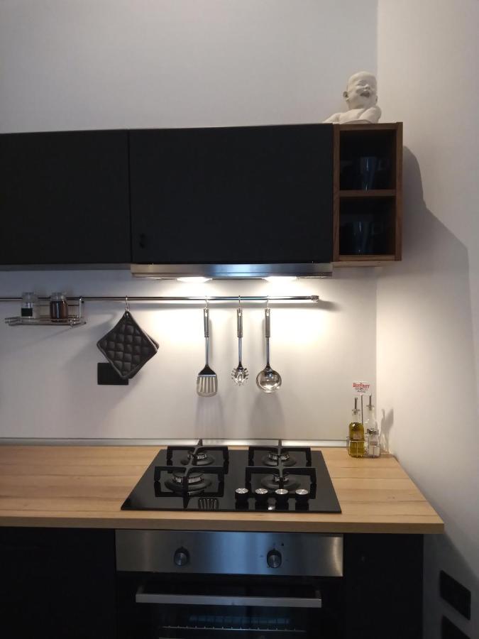 Apartamento Locazione Breve In Pieno Centro "Blue House" Palermo Exterior foto