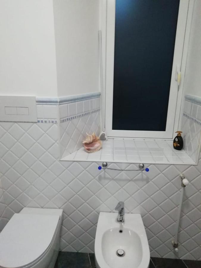 Apartamento Locazione Breve In Pieno Centro "Blue House" Palermo Exterior foto