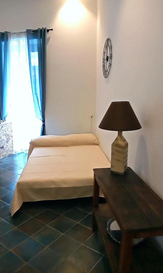 Apartamento Locazione Breve In Pieno Centro "Blue House" Palermo Exterior foto