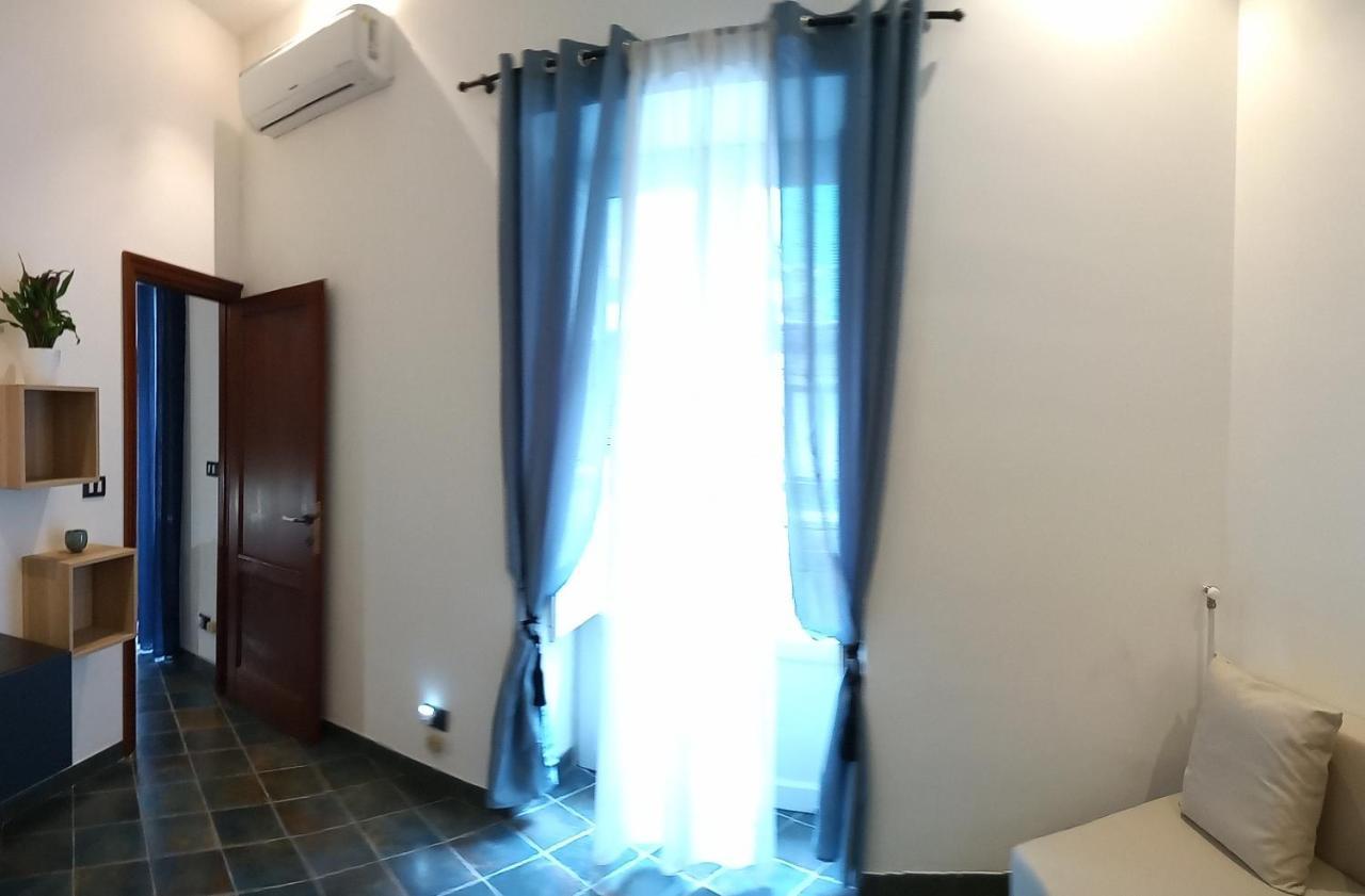 Apartamento Locazione Breve In Pieno Centro "Blue House" Palermo Exterior foto