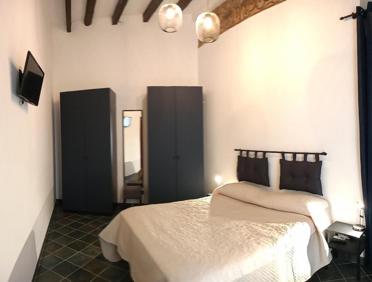 Apartamento Locazione Breve In Pieno Centro "Blue House" Palermo Exterior foto