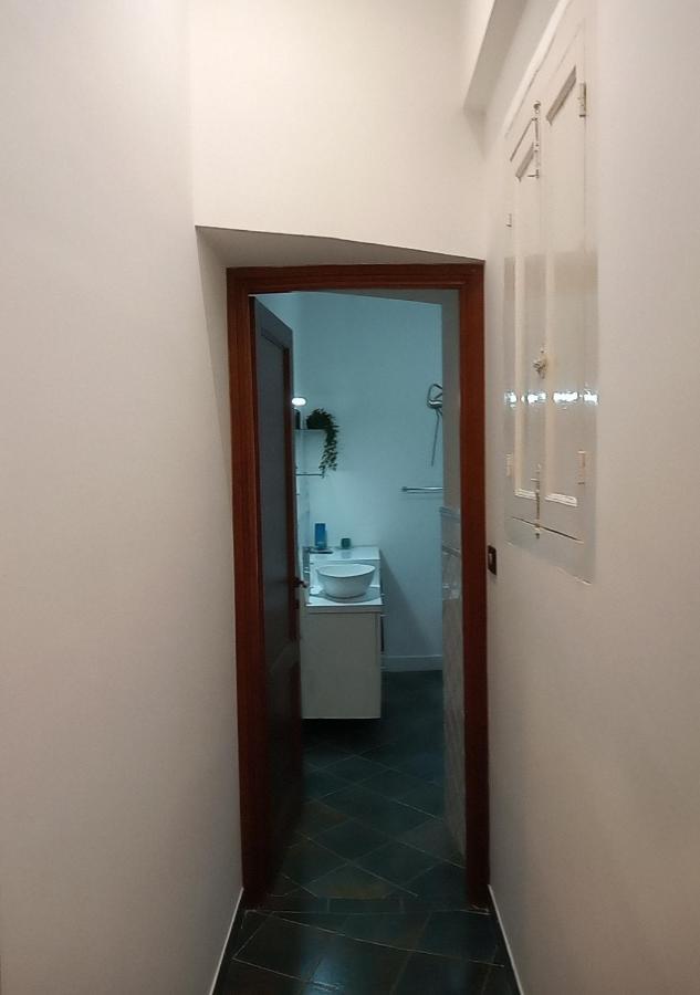 Apartamento Locazione Breve In Pieno Centro "Blue House" Palermo Exterior foto