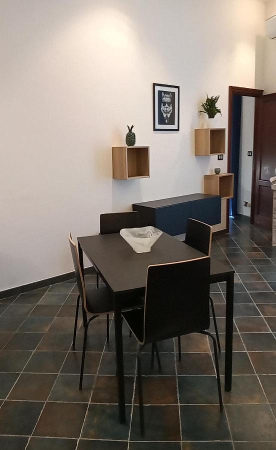 Apartamento Locazione Breve In Pieno Centro "Blue House" Palermo Exterior foto
