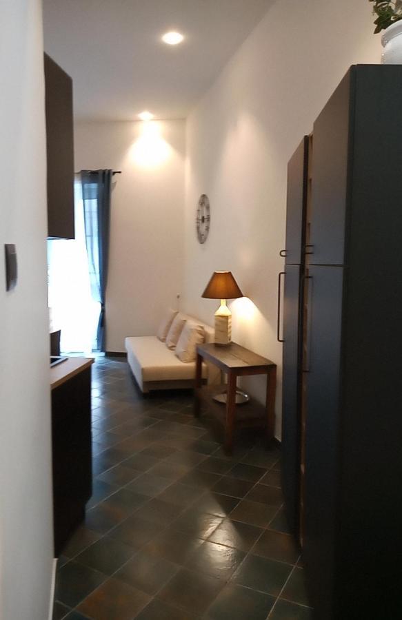 Apartamento Locazione Breve In Pieno Centro "Blue House" Palermo Exterior foto