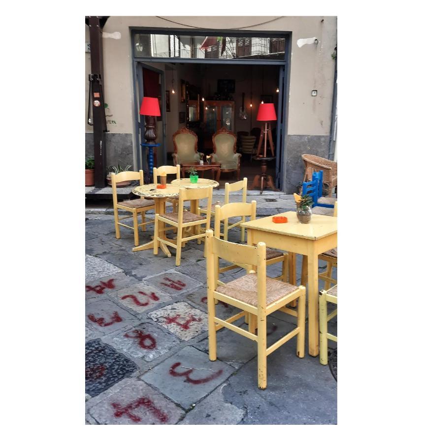 Apartamento Locazione Breve In Pieno Centro "Blue House" Palermo Exterior foto
